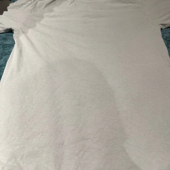 Concert gear 2025!!! Billie Eilish Graphic Tee - soft mint green - Picture 5 of 6